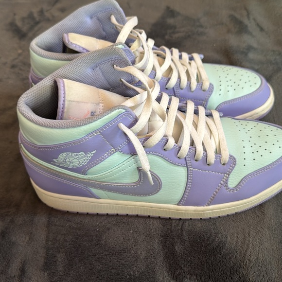 Air Jordan 11 Mid purple pulse/island punch - Picture 2 of 5